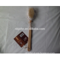 LONG HANDLE BRUSH WITH BRISTLE